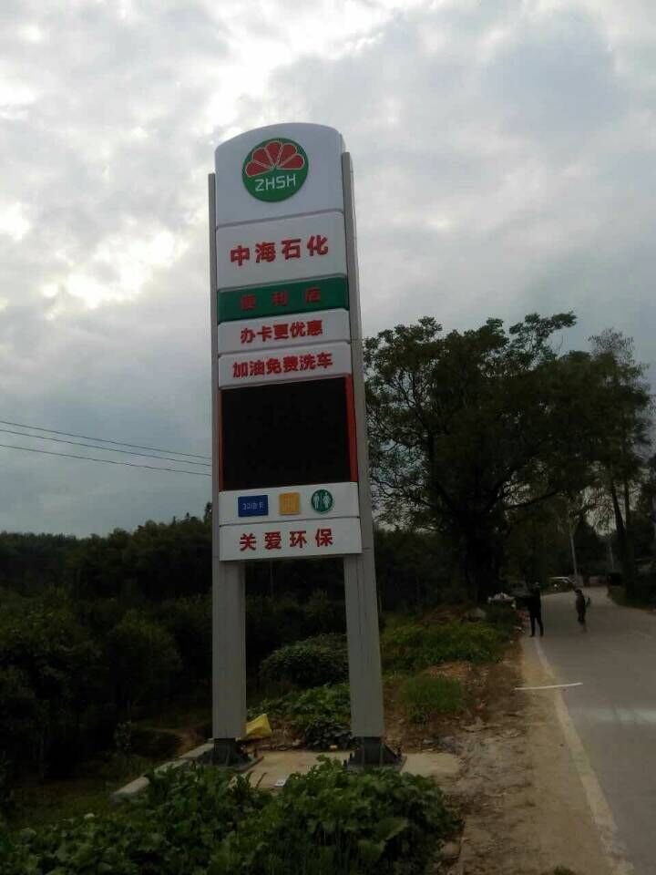 ����4
